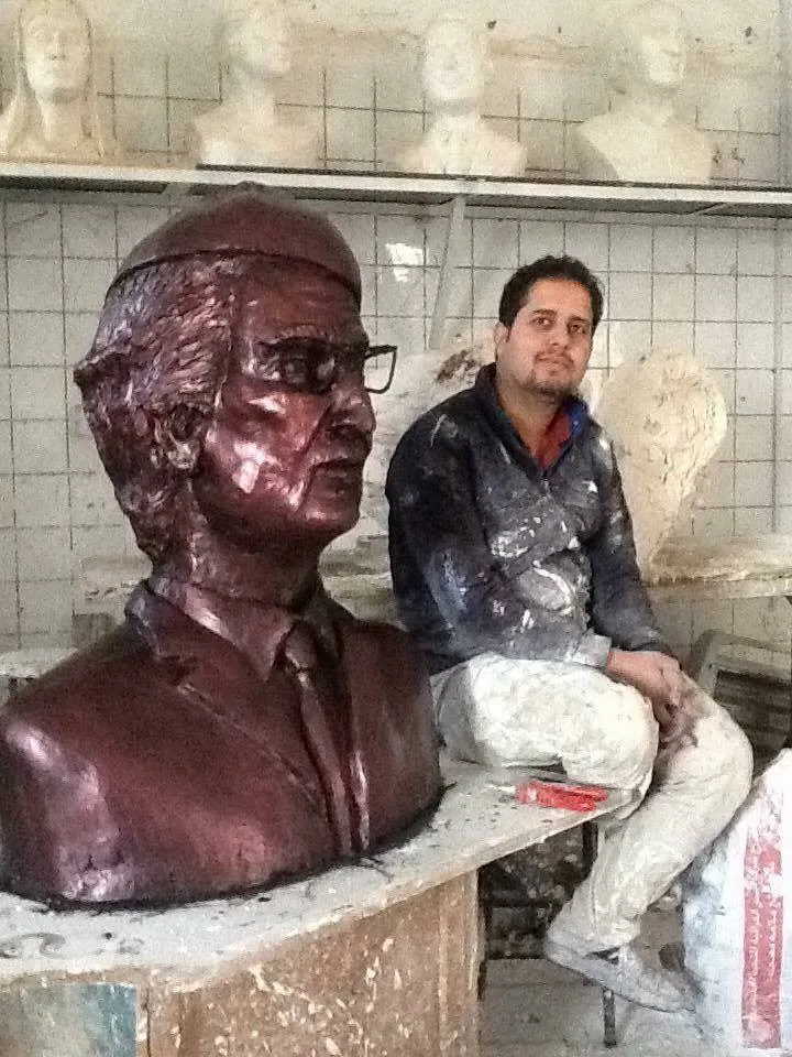Statue of Poet Muhammad Mahdi Al-Jawahiri